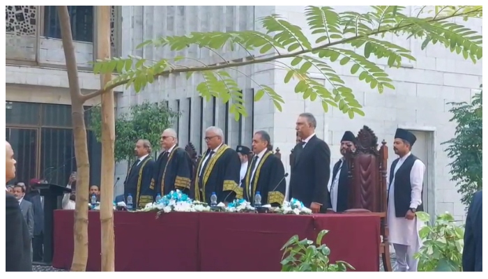 420635_4683213_updates